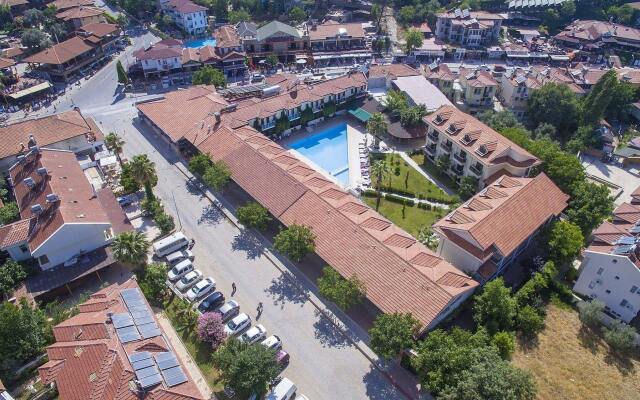 Han Deluxe Hotel Турция, Олудениз - 1 отзыв об отеле, цены и фото номеров - забронировать отель Han Deluxe Hotel онлайн вид на фасад