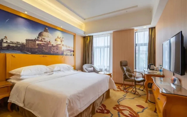 Vienna Hotel SH Pudong Little Shanghai Street