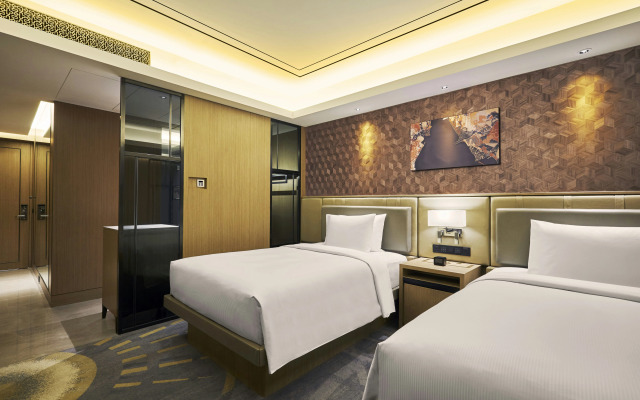 Hilton Manila Newport World Resorts