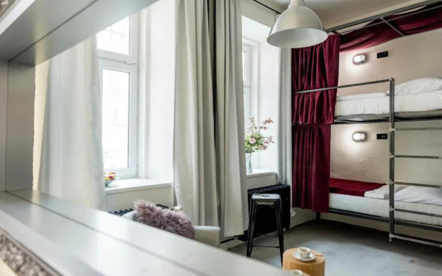 Wake Up Wellness Hostel by goodnite cz