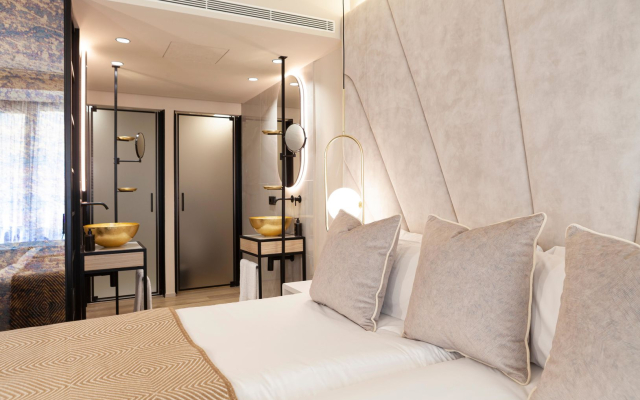 Nivia Born Boutique Hotel