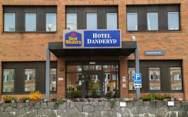Отель Best Western Danderyd Nasbypark вид на фасад