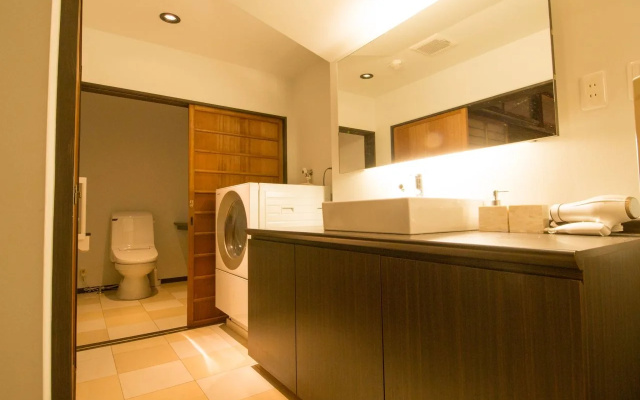 Le Machiya Rokkaku Suite