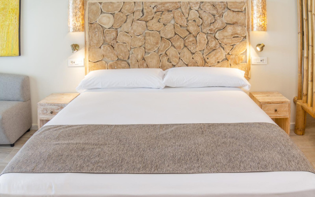 Hotel Zahara Beach by Q Hotels