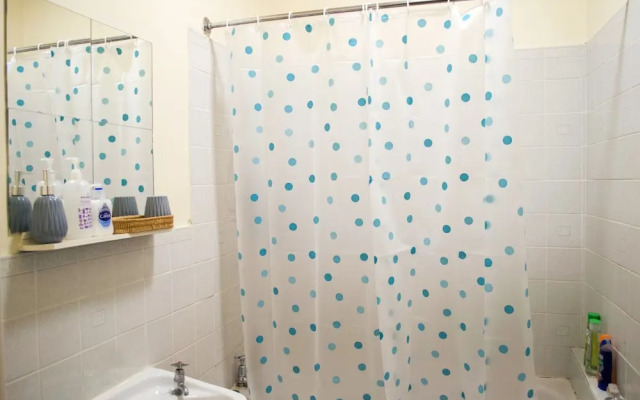 Spacious 2 Bedroom Home Near Haymarket