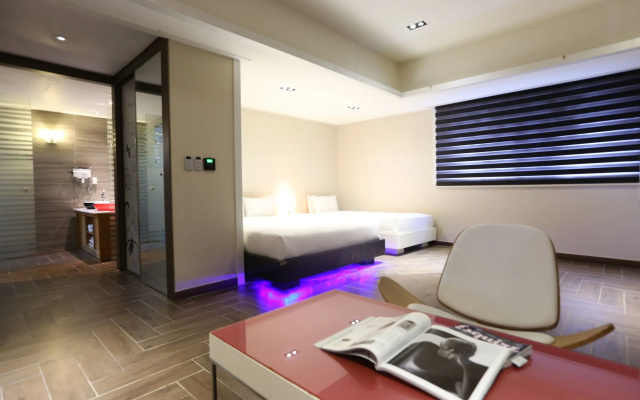 Business Joy Hotel