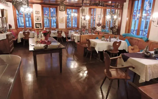 Hotel Roessle