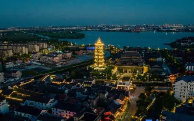 Suzhou Jiushu Resorts  Pingwang