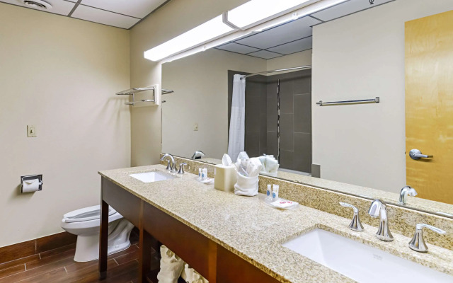 Quality Suites Lubbock Southwest
