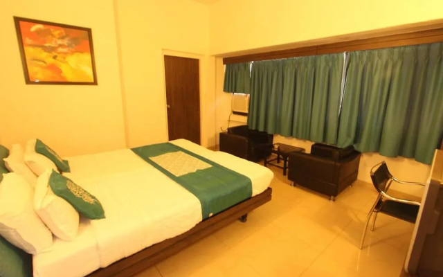 OYO 1279 Tex Palazzo Hotel