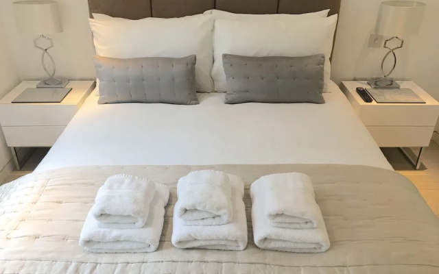 Central Luxury Suites