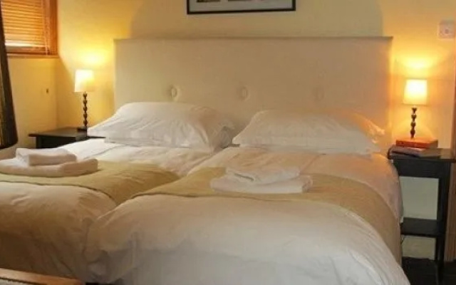 Waters End Farm B&b
