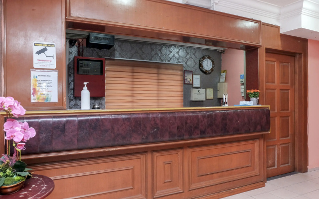 Hotel Tiara by OYO Rooms
