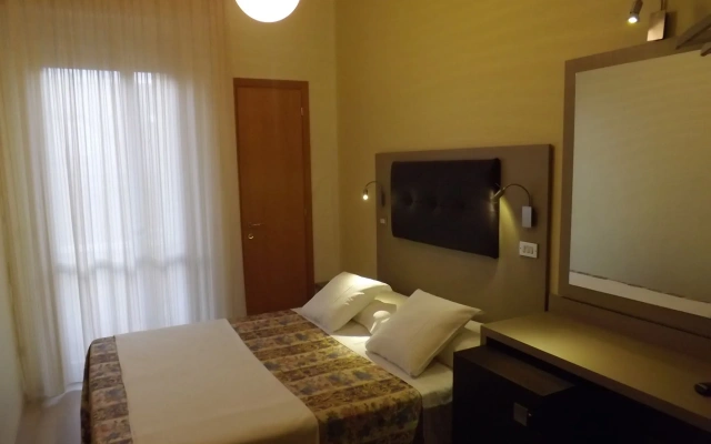 Hotel Thea