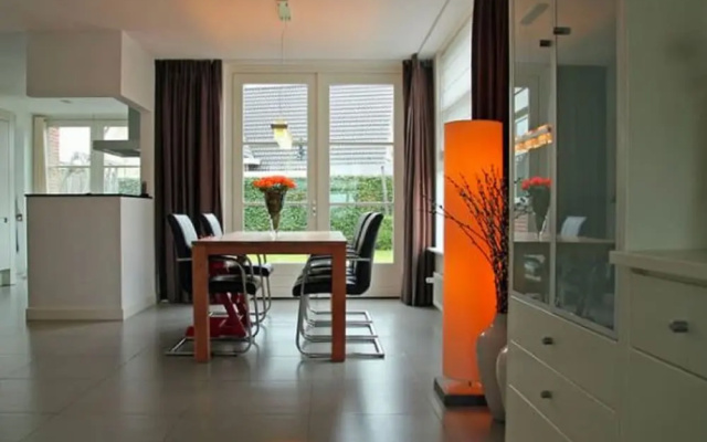 Modern Holiday Home in the Zeeland Village of Yerseke