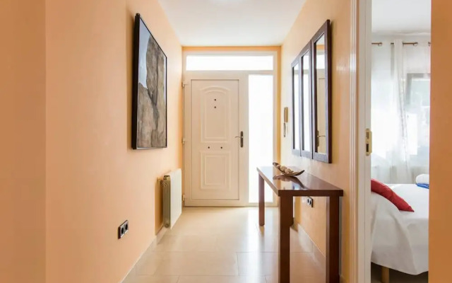 Private Pool, Garden, Barbecue and Beach Nearby