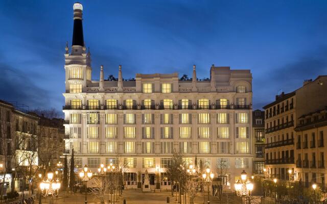 Отель ME Madrid Reina Victoria Мадрид вид на фасад