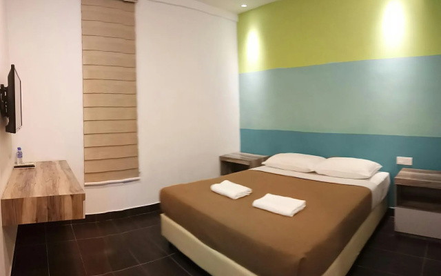 Dragon City Hotel