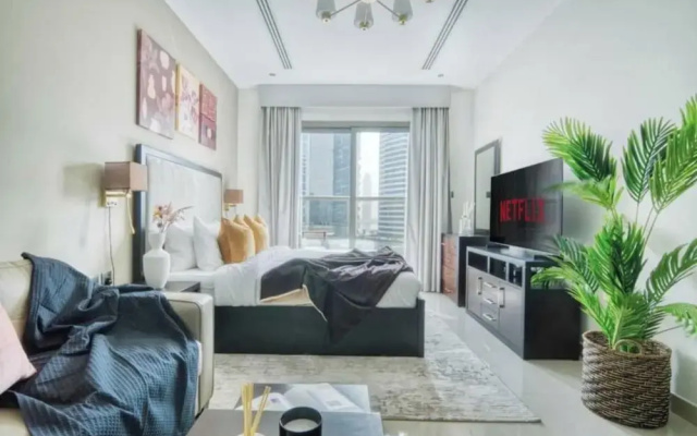 OYO 1183 Home Elite Downtown Studio Premium