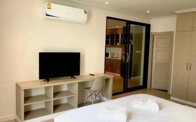 Hataara Hua Hin