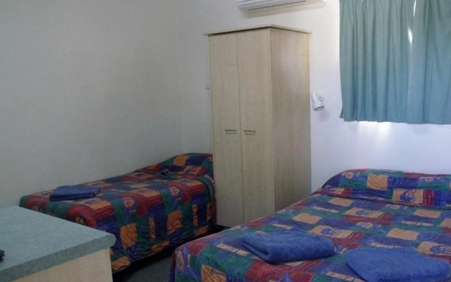 Injune Motel