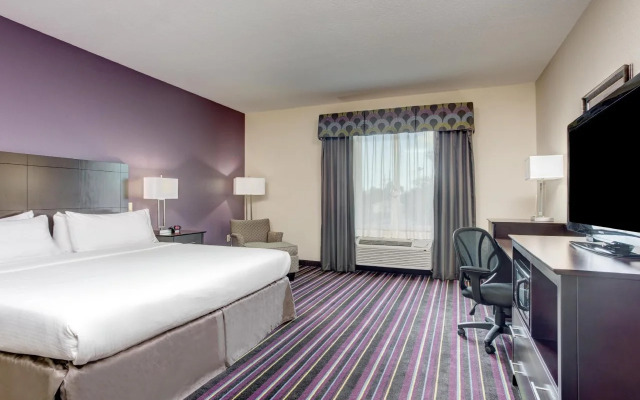Holiday Inn Express and Suites Raceland - Highway