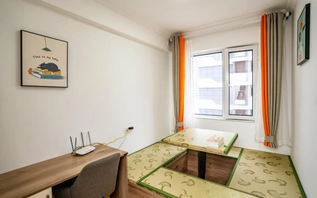 Locals Apartment House 01