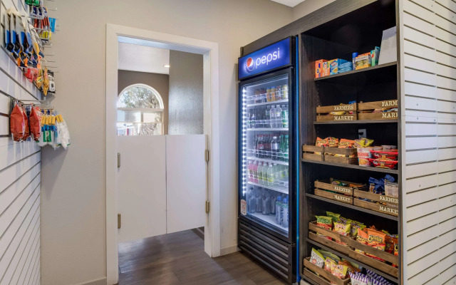 Best Western Grants Inn