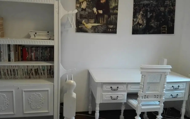 Lili's House