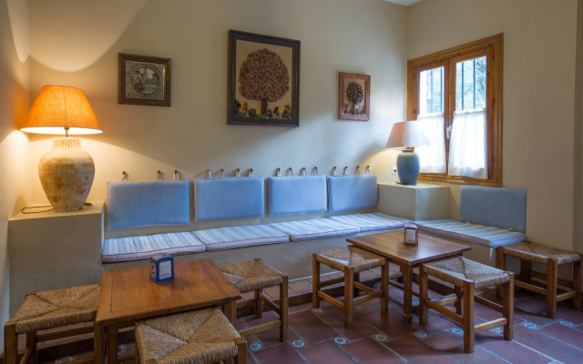 Hotel Humaina