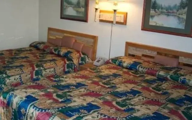Royal Motor Inn