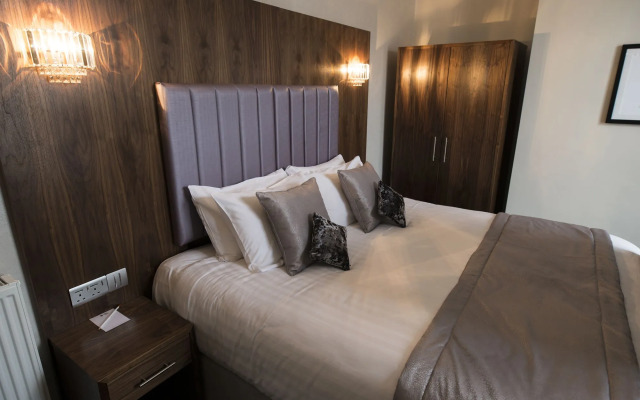 The Croft Hotel