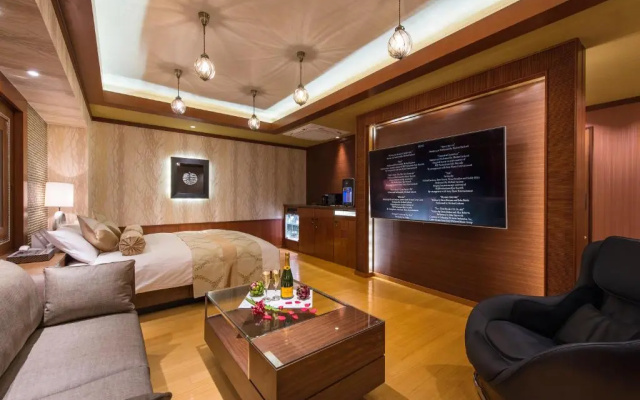 Hotel Dior7 - Adults Only