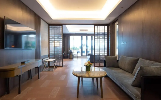 Cynn Hotel