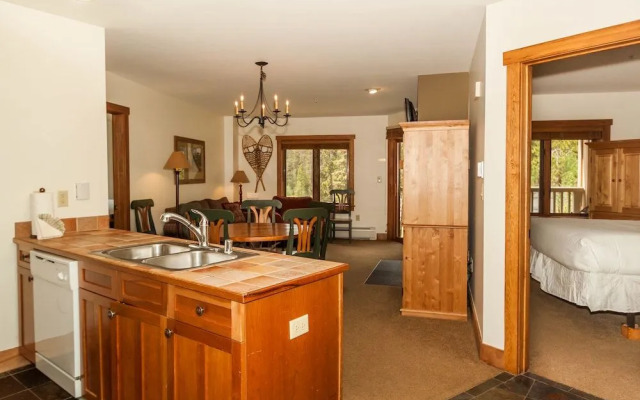 Red Hawk Lodge #2267 - 2 Br Condo
