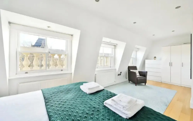 Luxury 3-bed Kensington Apartment - Sleeps 6