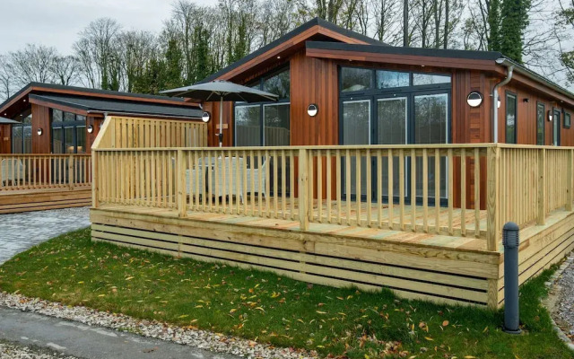Otter Lodge