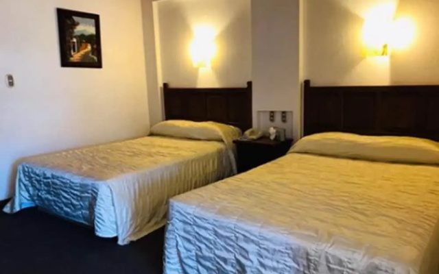 Hotel La Mansión
