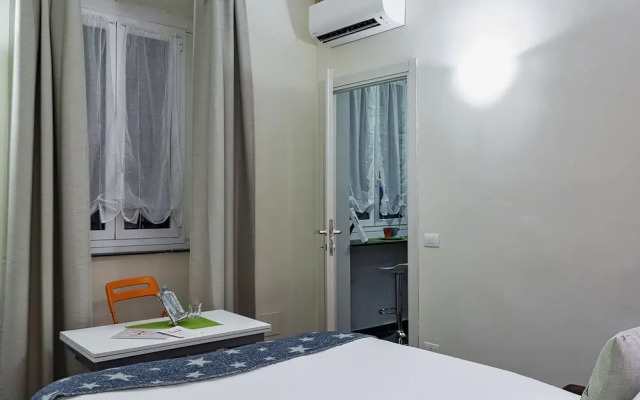 Porto Antico Studio Apartment by Wonderful Italy