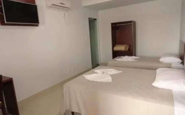 Lider Hotel