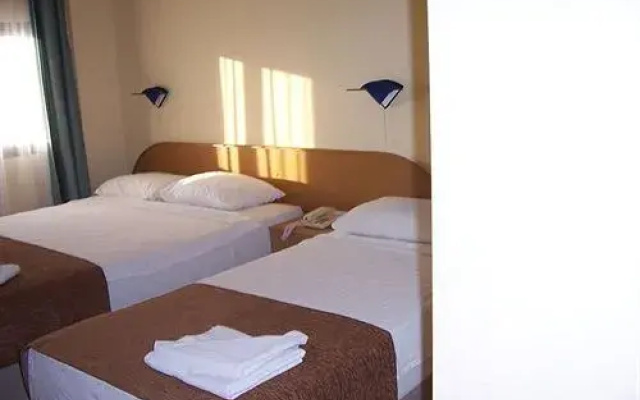 Papillon Hotel Cesme