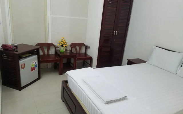 AHA Dinh Dinh Hotel