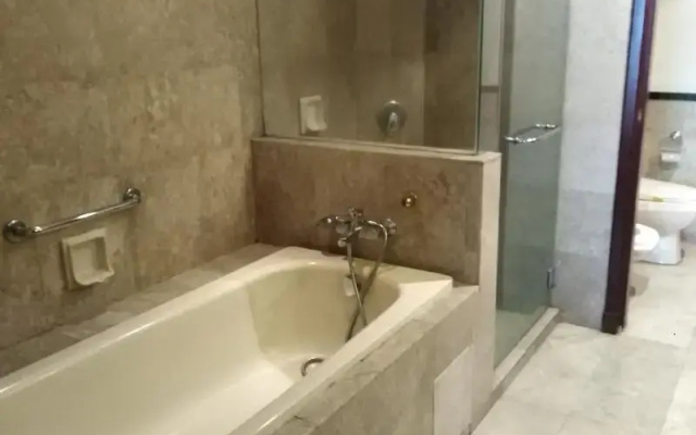 Empire Suites @ Times Square