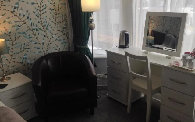 Rostrevor Hotel - Guest House