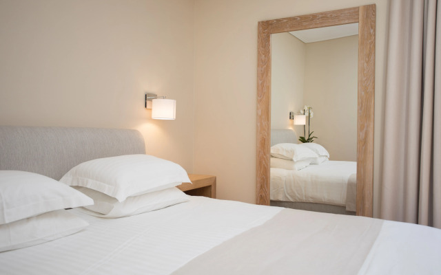 Porto Naxos Hotel