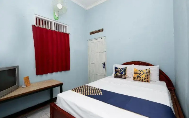 Spot on 2106 Homestay Flamboyan