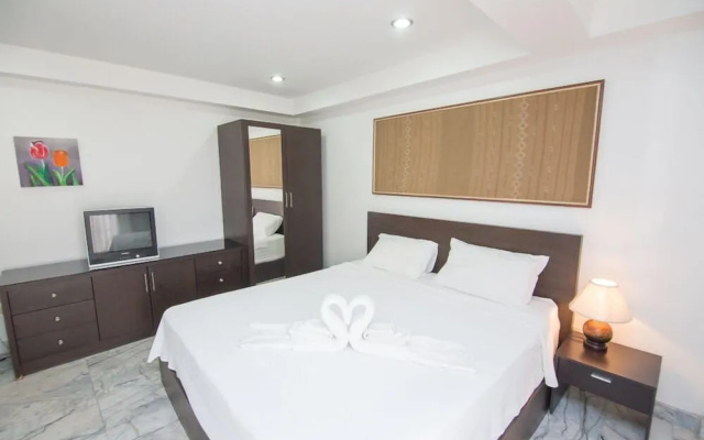 Golden Lion Guesthouse