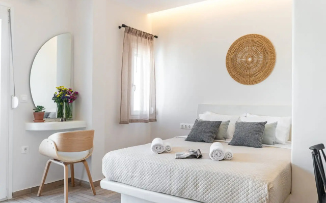 Adama's Suites Naxos