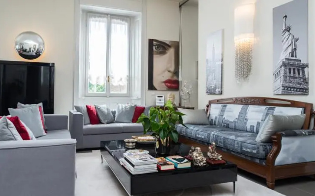 Triplex Lux Ennio