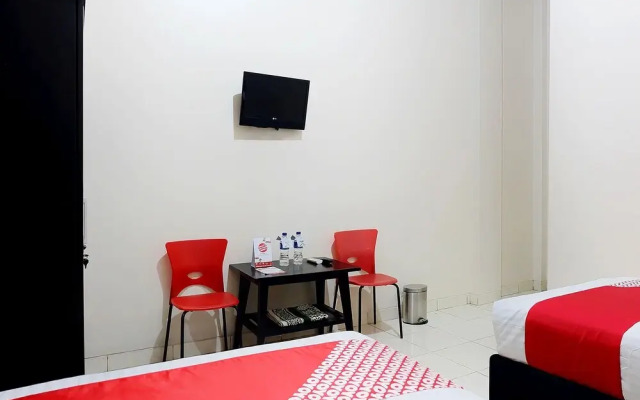 OYO 1426 Assyifa Hotel